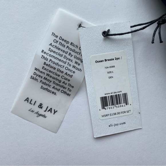 NWT ALI & JAY LOS ANGELES Ocean Breeze Two Piece Outfit Crop Top & Pants Set L - Picture 15 of 15